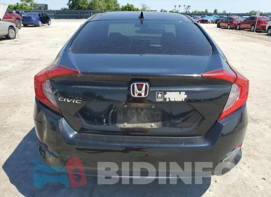 19XFC2F83HE031868 Photo# 6