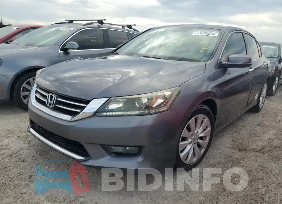 1HGCR2F76FA146104 Photo# 1