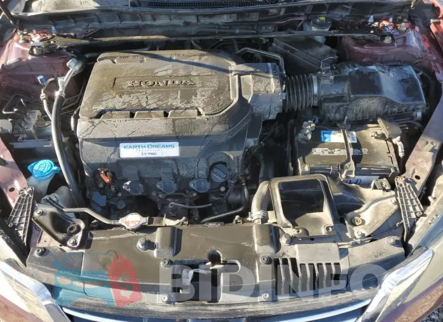 1HGCR3F86FA015057 Photo# 11