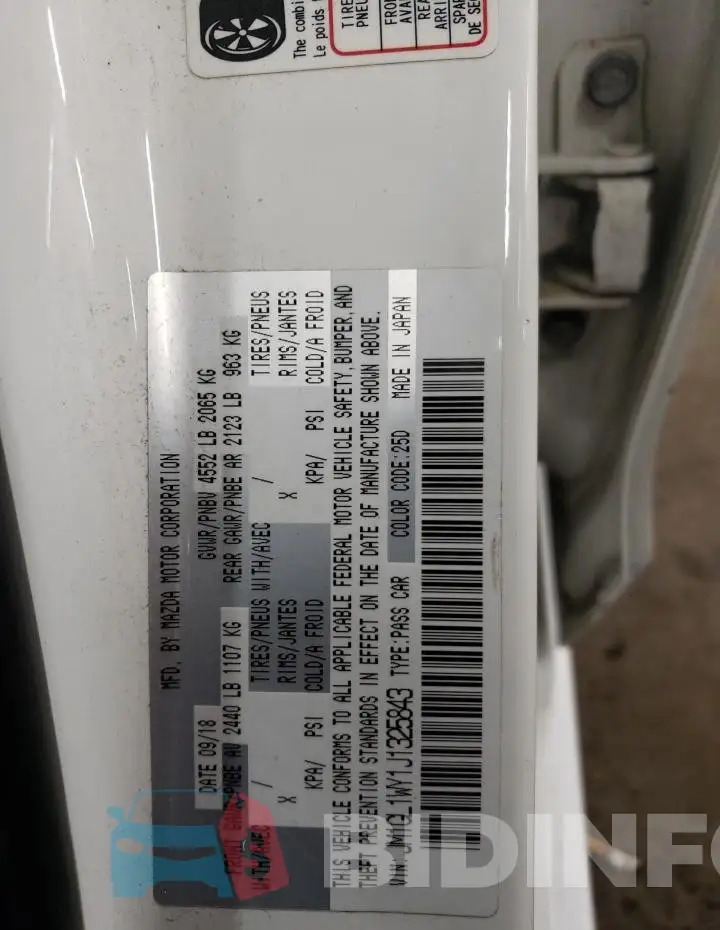 JM1GL1WY1J1325843 Photo# 12