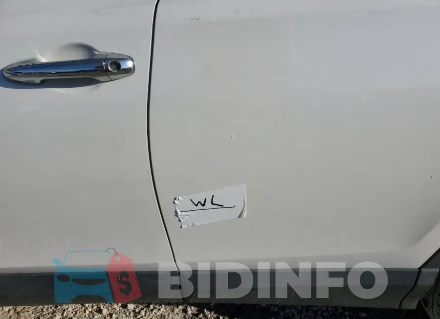 2T3YFREV6GW282239 Photo# 13