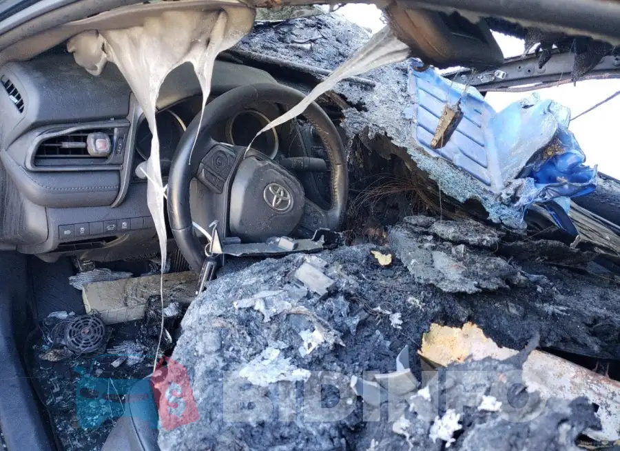 4T1B11HK0KU743976 Photo# 8