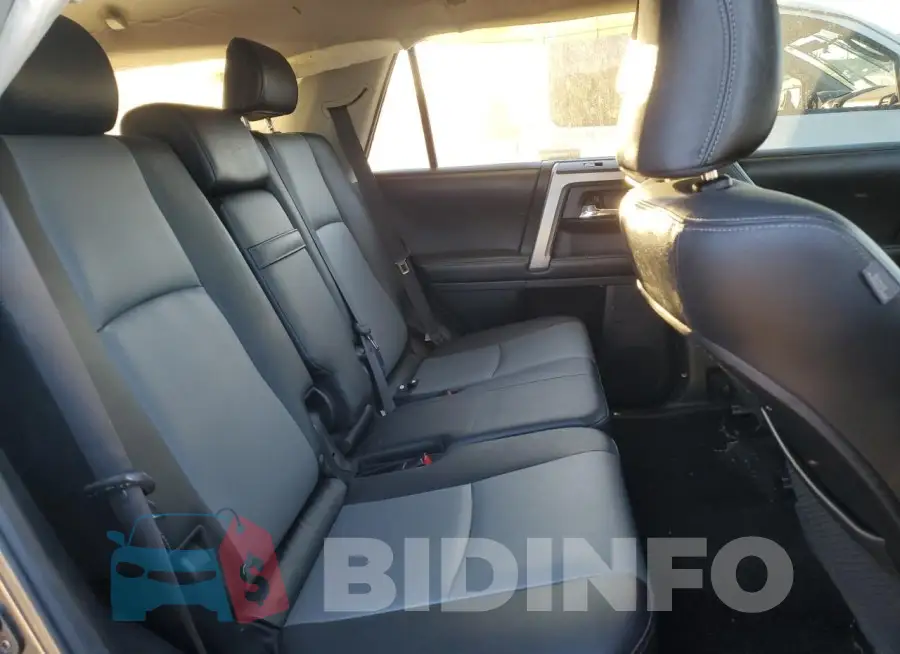 JTEBU5JR8F5247801 Photo# 11