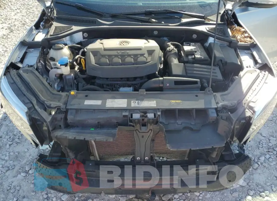 1VWCA7A38LC014501 Photo# 11