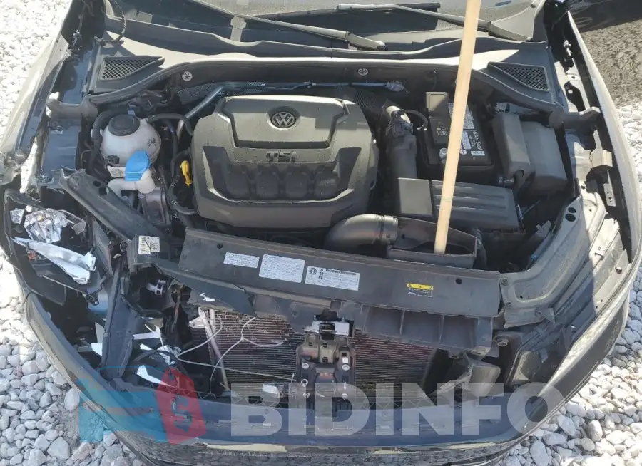 1VWLA7A34KC009987 Photo# 11