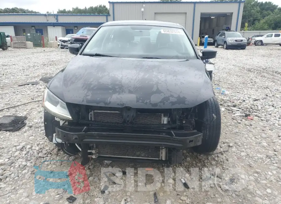 3VW2B7AJ5HM227161 Photo# 5