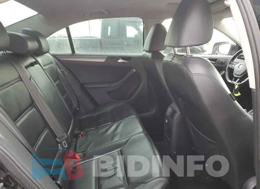 3VWL07AJ2FM268872 Photo# 10