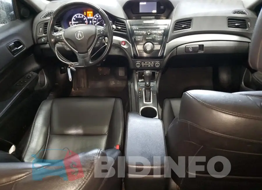 19UDE2F36GA024888 Photo# 8