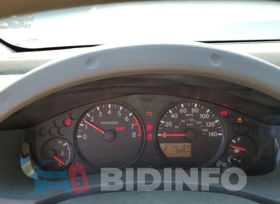 1N6BD0CT8GN737086 Photo# 9
