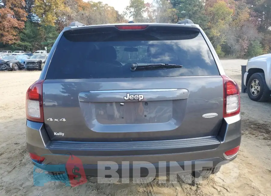 1C4NJDEB5HD167642 Photo# 6