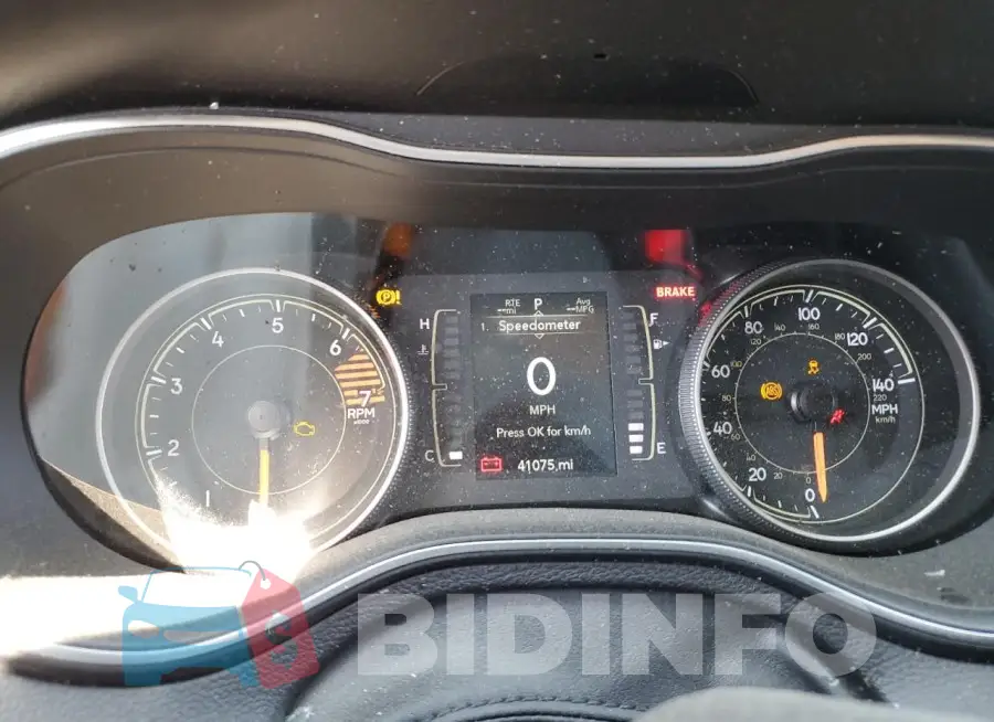 1C4PJLCB9MD114118 Photo# 9