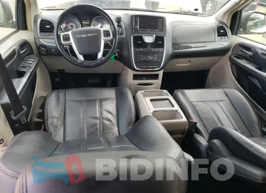 2C4RC1BG7GR289392 Photo# 8