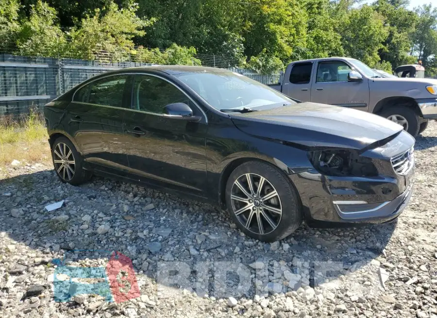 LYV402TK0HB127856 Photo# 4