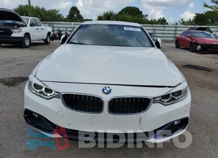 WBA4F9C38HG812415 Photo# 5