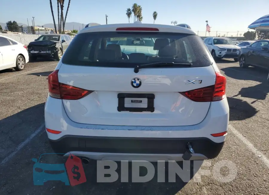 WBAVM1C50FV316482 Photo# 6