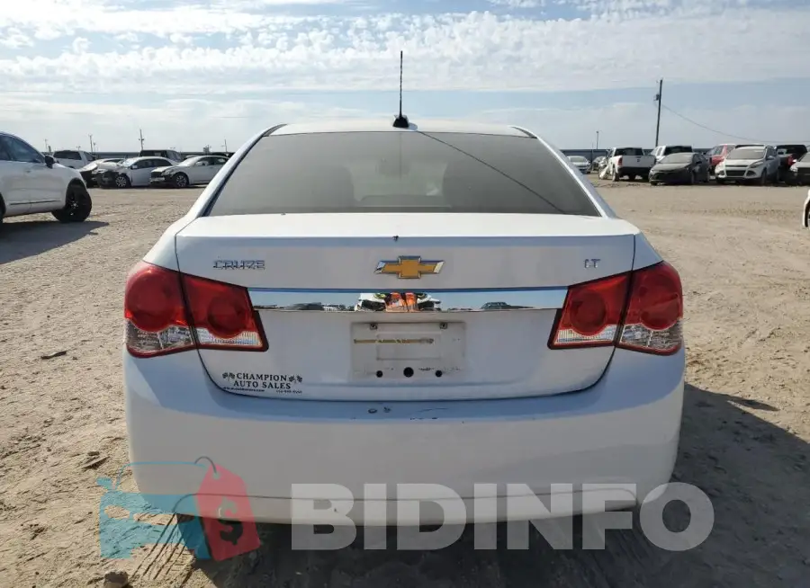 1G1PE5SB6F7276865 Photo# 6