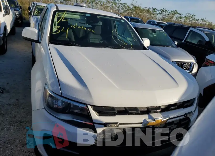 1GCHSCEA7M1230215 Photo# 5