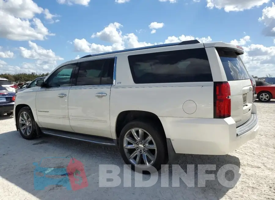 1GNSKKKC4FR721682 Photo# 2