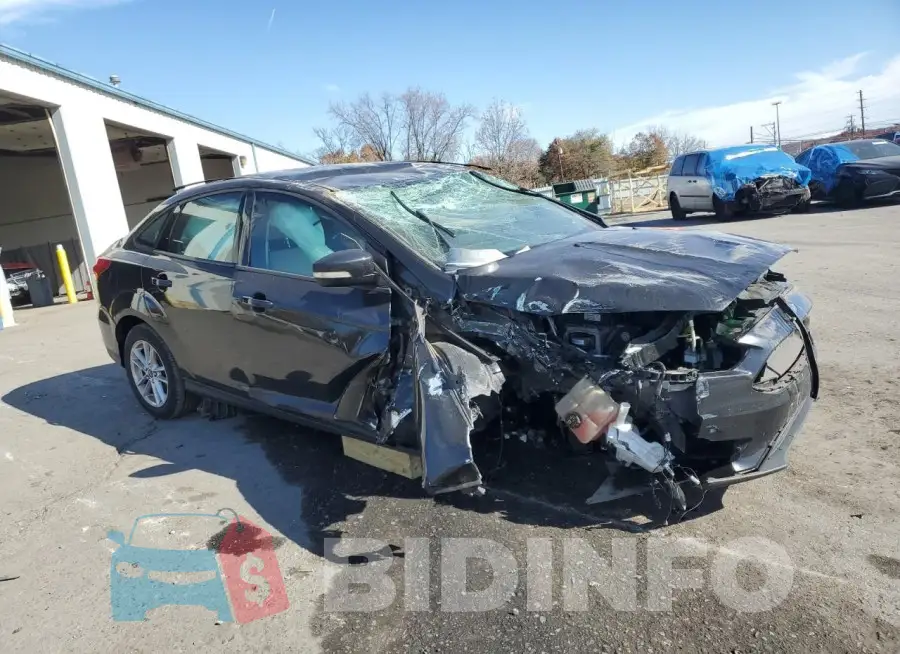 1FADP3F20FL310797 Photo# 4