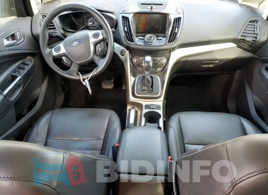 1FADP5CU3GL108362 Photo# 8