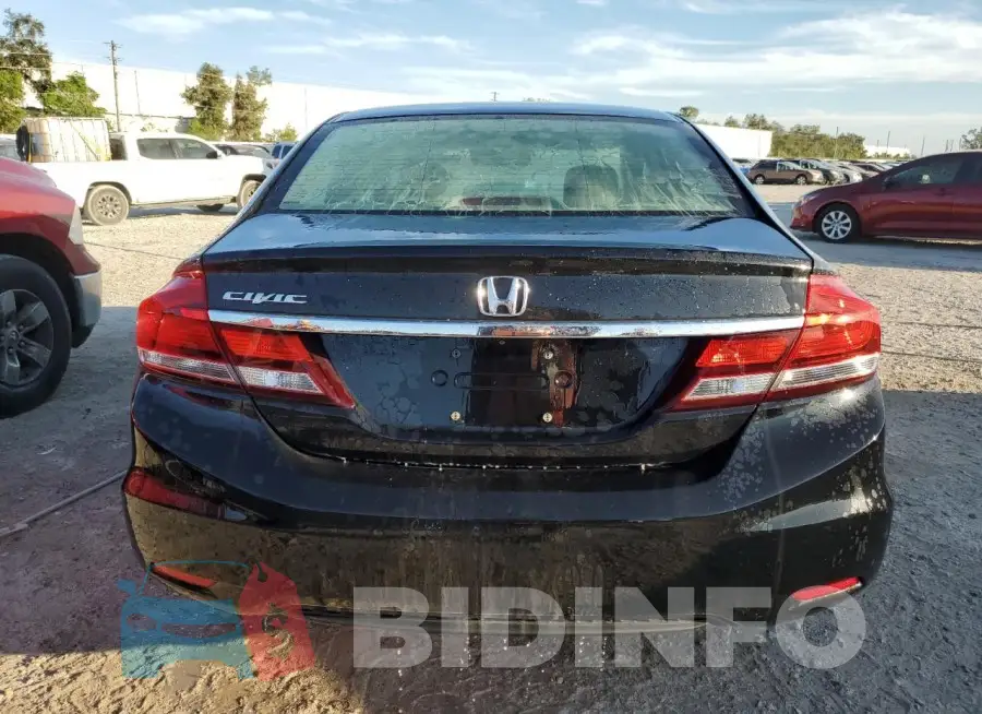 19XFB2F83FE024855 Photo# 6