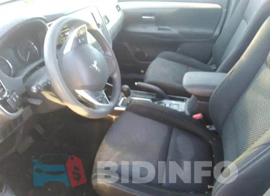 JA4AD2A32JZ052783 Photo# 7