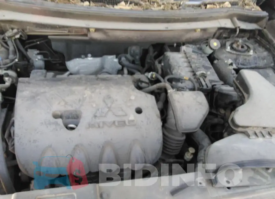 JA4AD2A32JZ052783 Photo# 12