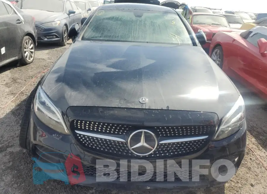 WDDWJ8DBXKF831562 Photo# 5