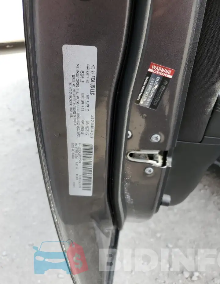 2C3CDXBG0KH726030 Photo# 13