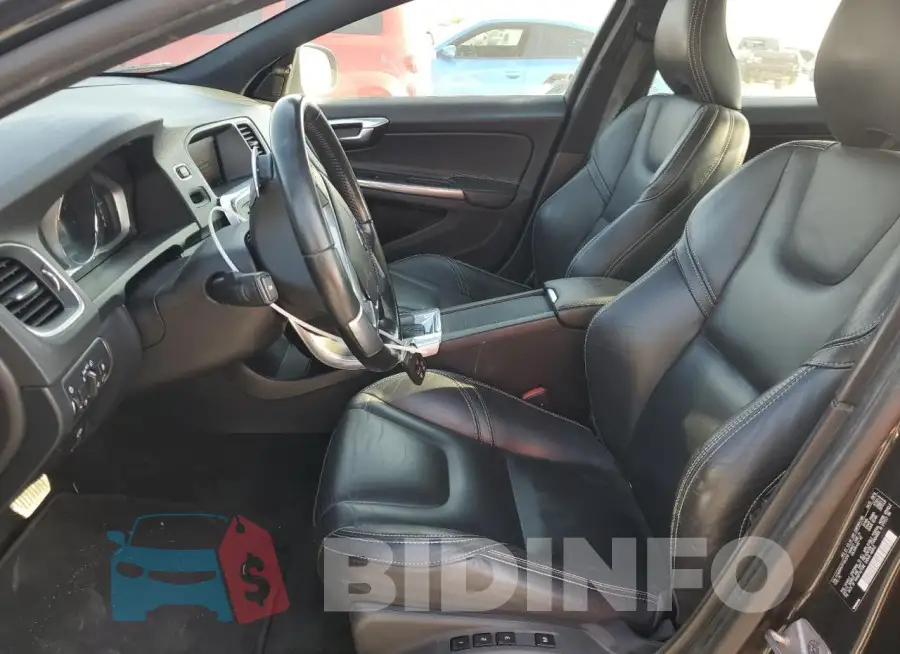 YV149MFK7F1343313 Photo# 7