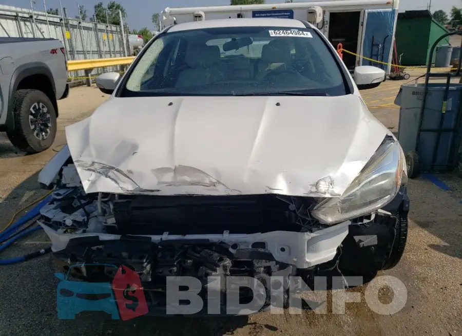 1FADP3N25GL222962 Photo# 5