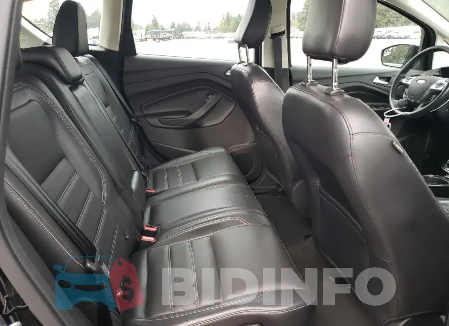 1FADP5DUXJL103813 Photo# 10