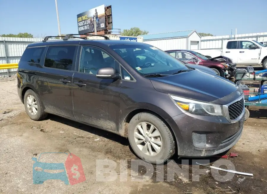 KNDMB5C13G6190879 Photo# 4
