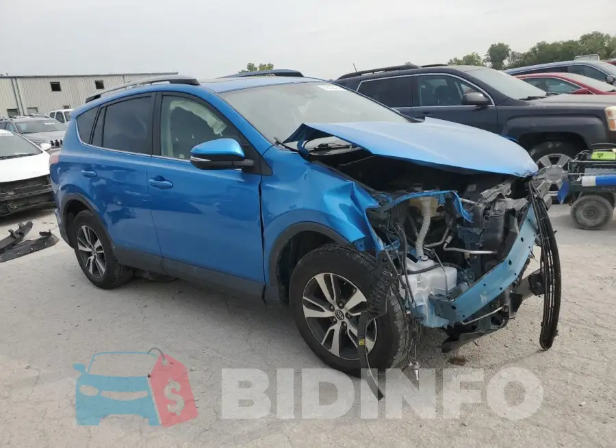 JTMRFREV4JJ726700 Photo# 4
