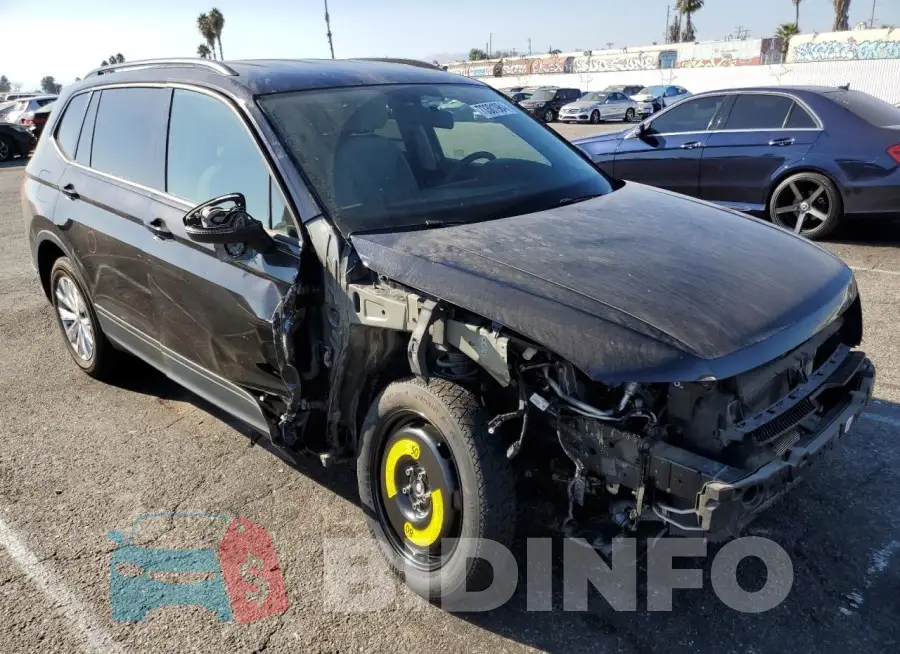 3VV1B7AX8KM040377 Photo# 4