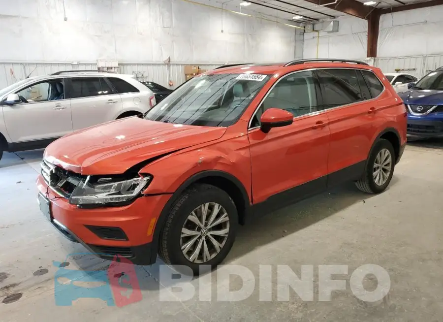 3VV2B7AX6KM131524 Photo# 1