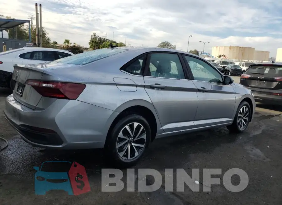 3VW5M7BU0RM089501 Photo# 3