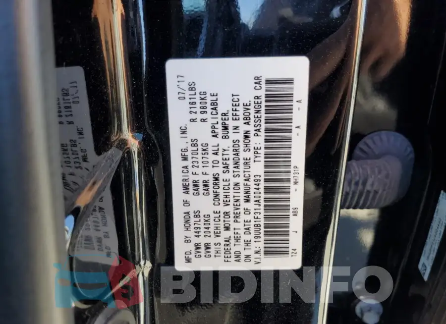 19UUB1F31JA004493 Photo# 13