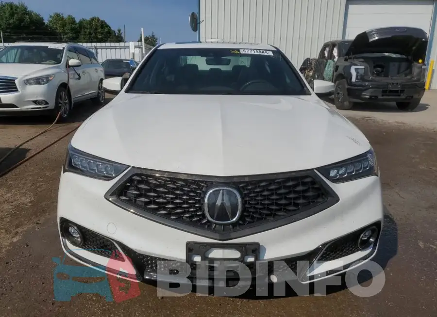 19UUB3F41LA801737 Photo# 5