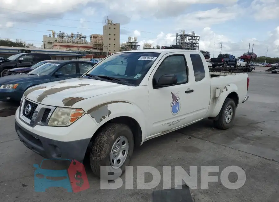 1N6BD0CT2GN775154 Photo# 1