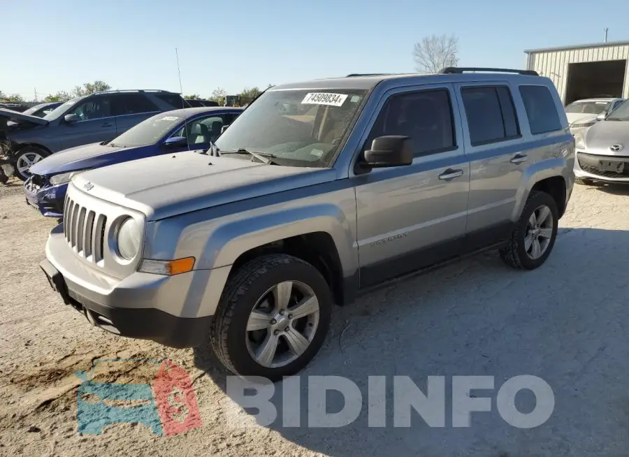 1C4NJRFB2GD632565 Photo# 1