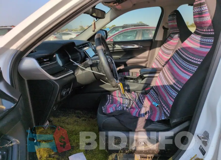 1C4RJKAG7M8155955 Photo# 7
