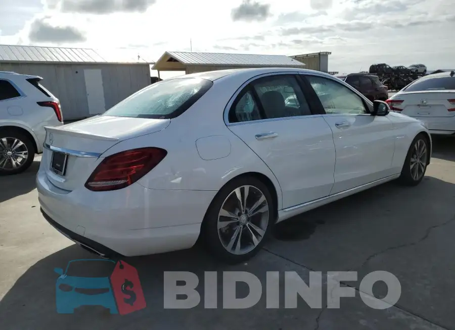 55SWF4JB7GU157325 Photo# 3