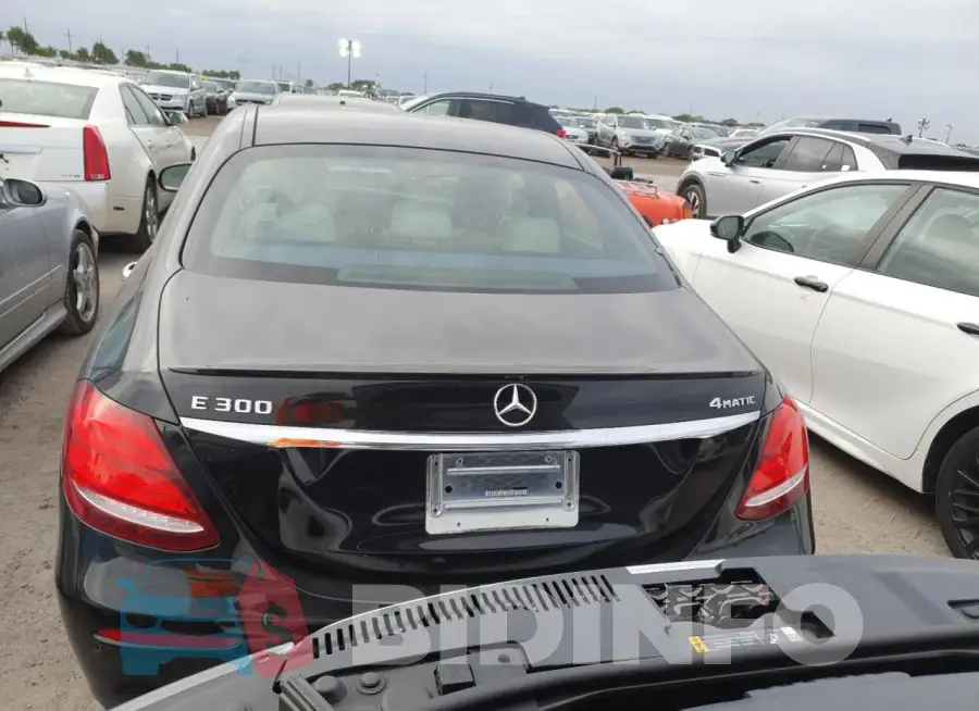 WDDZF4KB9JA350403 Photo# 6