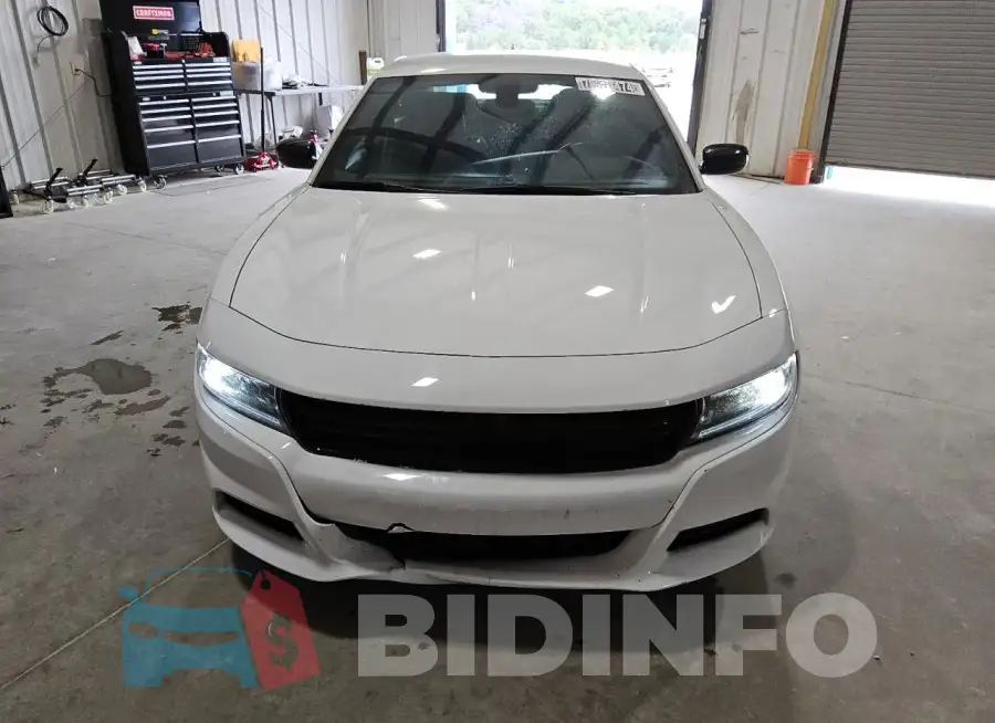 2C3CDXBG1PH515698 Photo# 5
