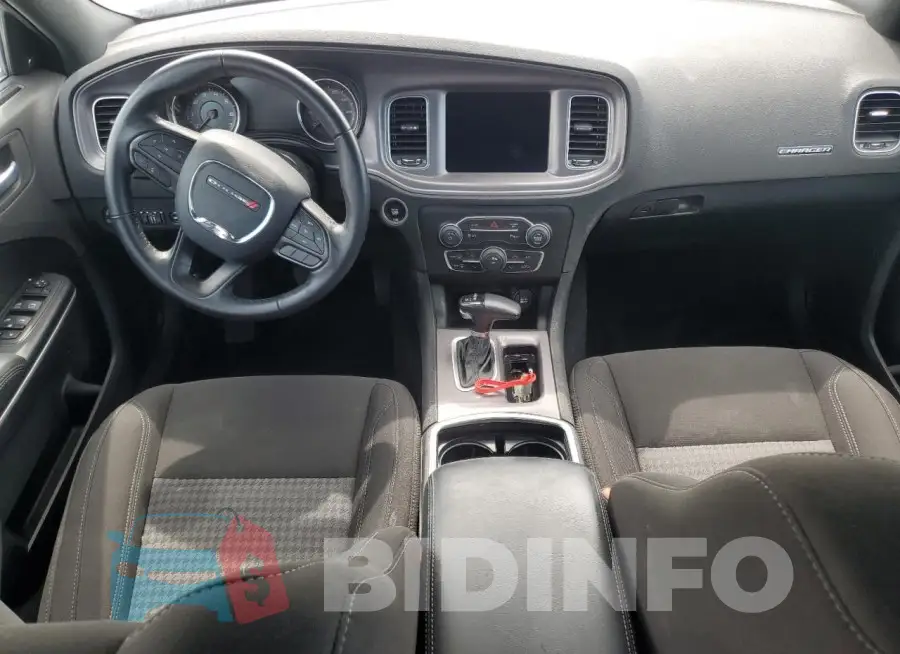 2C3CDXBG2PH687884 Photo# 8