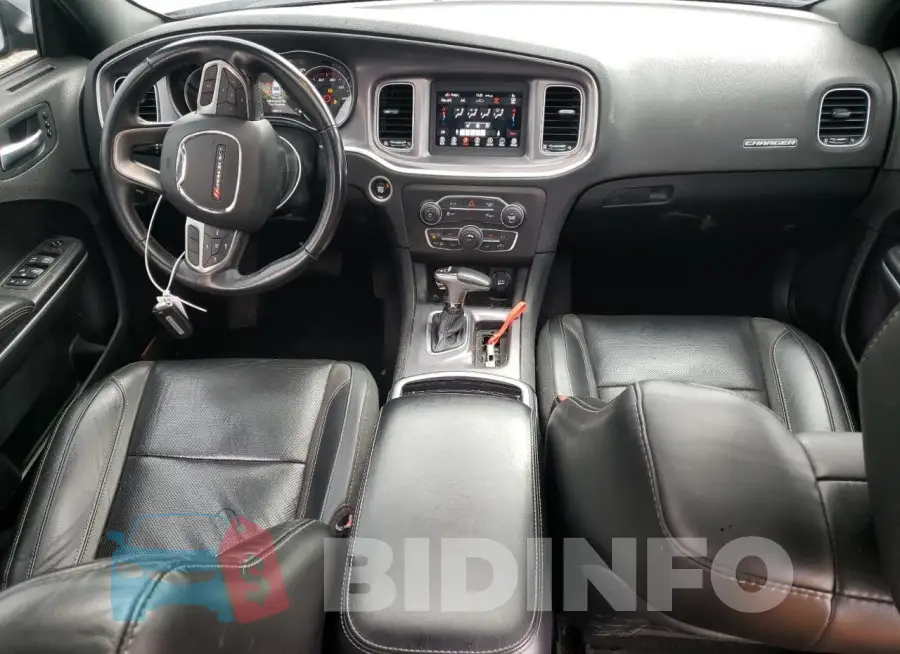 2C3CDXBG4MH639136 Photo# 8