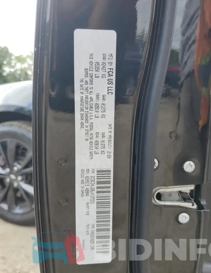 2C3CDXJG8LH137231 Photo# 12