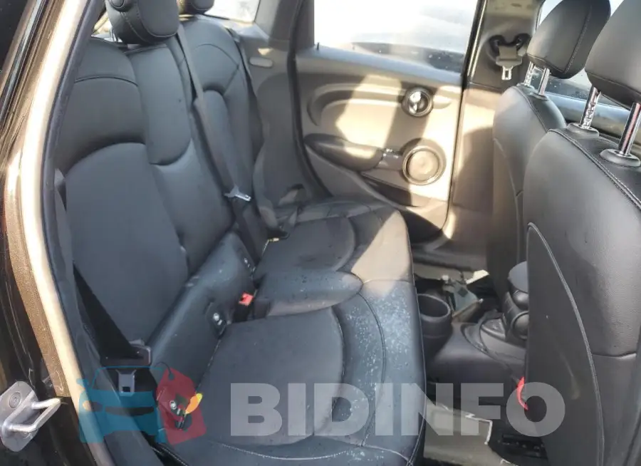 WMWXU7C05L2M26506 Photo# 10
