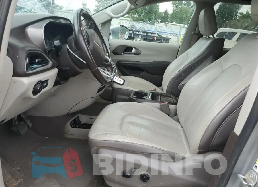 2C4RC1BG2JR141786 Photo# 7
